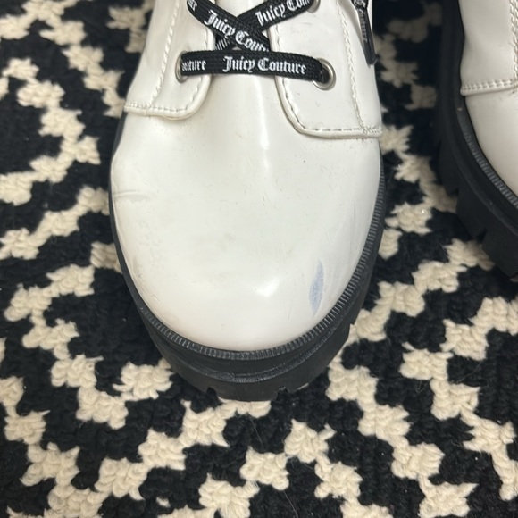 🤍Juicy couture white boots🤍 - Picture 3 of 8